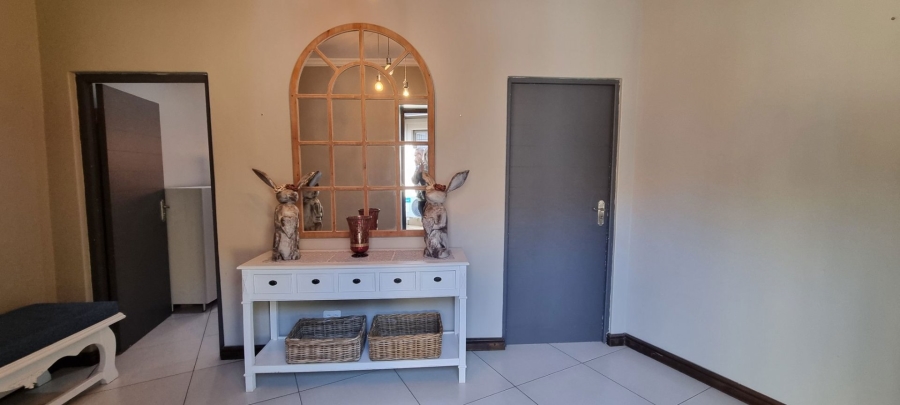 4 Bedroom Property for Sale in Monument Heights Northern Cape
